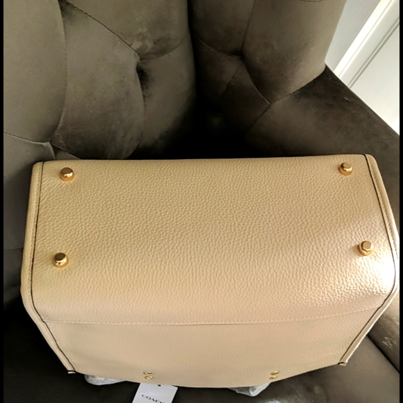 NWT! Coach x Basquiat Dempsey Carry-All - Picture 7 of 11